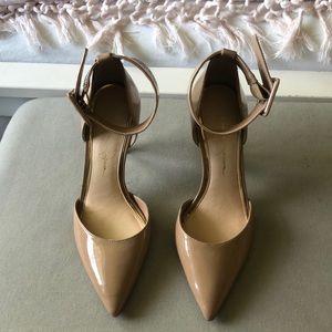 Jessica Simpson Tan Pumps